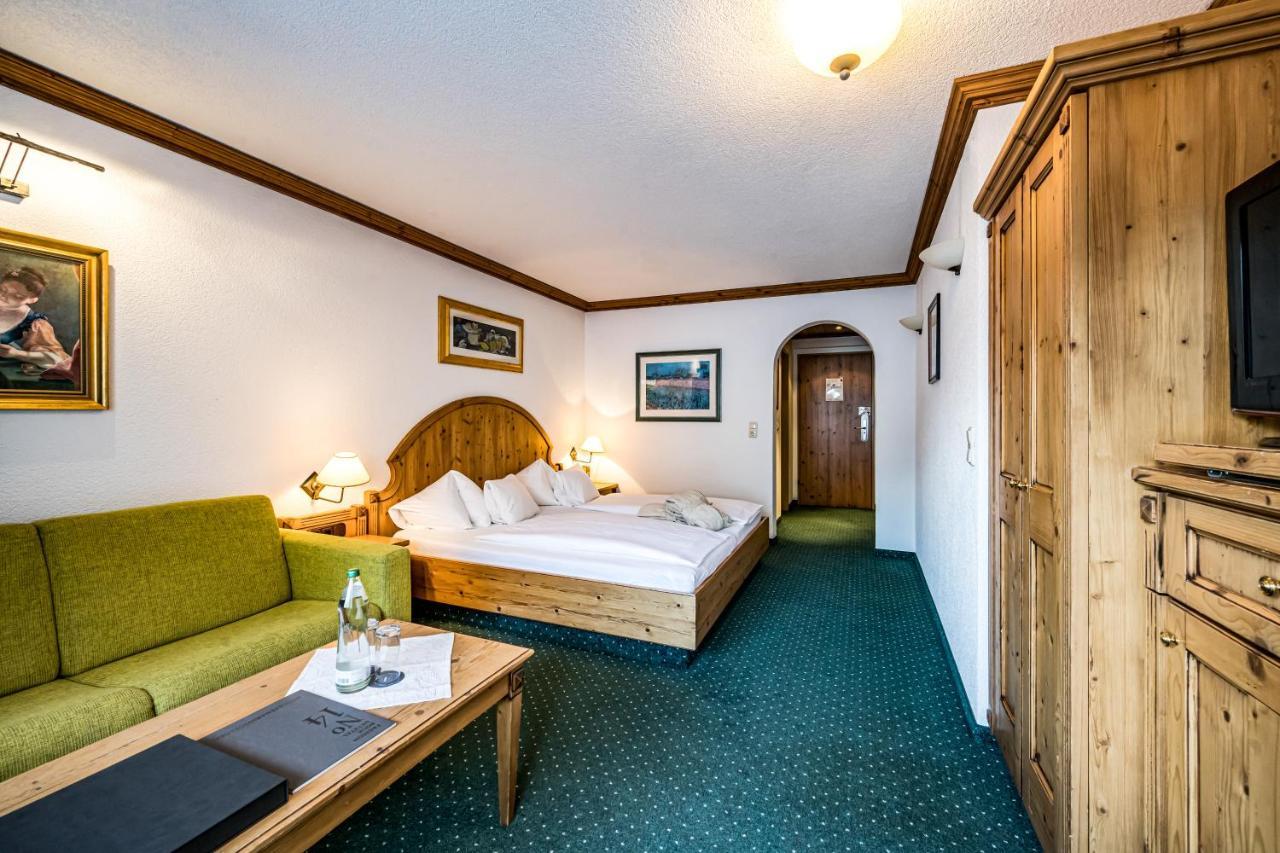 Hotel Alpina Sölden - Adults Only Exteriör bild