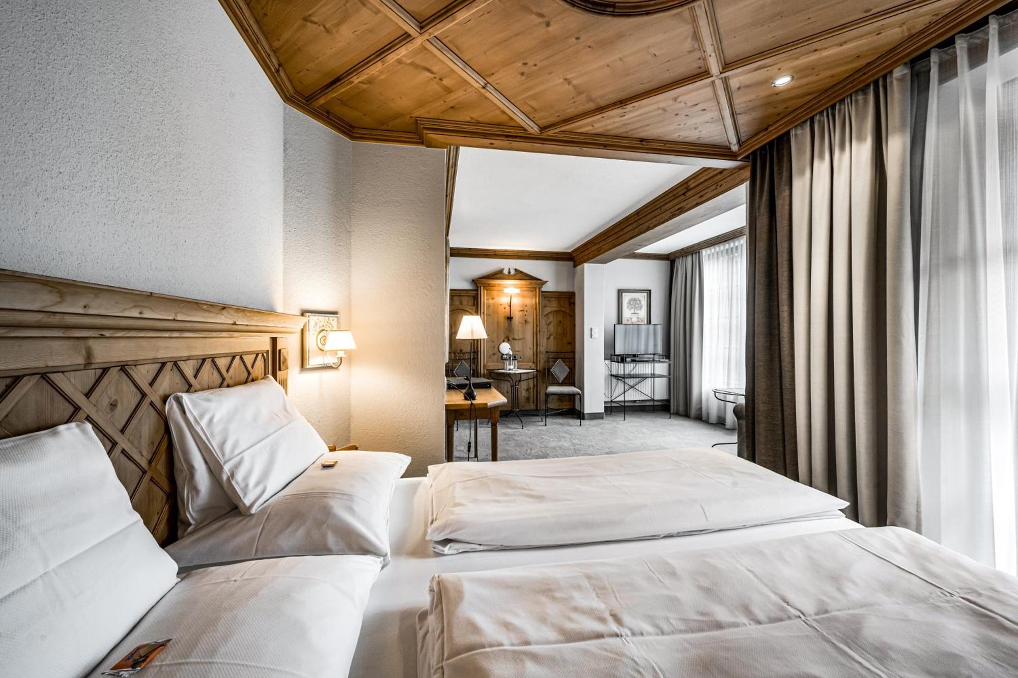 Hotel Alpina Sölden - Adults Only Exteriör bild